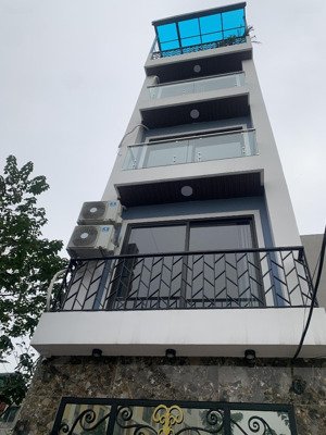 nhà 5 tầng trâu quỳ - ô tô - ô chờ thang máy - hơn 7tỷ - vài bước ra mặt phố - gần công viên, hvnn