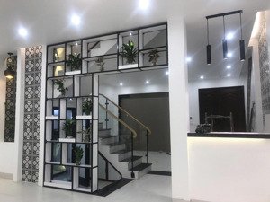 hiếm nhất khu vực đống đa - tôn đức thắng - 63m- 4t- mt 6m - 25 tỷ. kinh doanh, ô tô, phân lô.