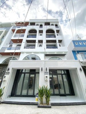 nhà mới 5 tầng full nội thất, có thang máy, ô tô ngủ trong nhà. hẻm 8m tân hòa đông giáp q6, q.tphú