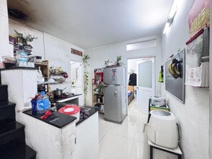 bán nhàtrịnh đình trọng 50m2 5.18 tỷ hxh đỗ cổng sổ vuông a4