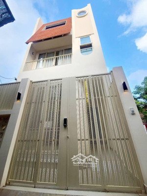 nhà mới, thiết kế hiện đại, 66m2 ( ngang 5m ), 5pn/5vs, sát bv bình tân, co.op mart hương lộ 2.