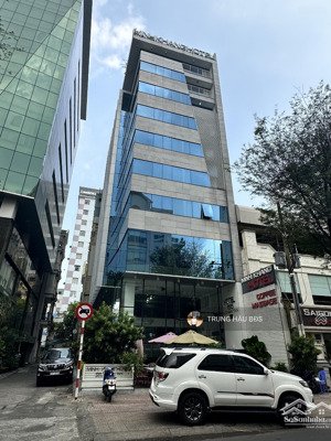 bán toà nhà mt cao thắng quận 3 - dt 9 x 28m - hầm - 10 tầng - hđt 600 triệu - giá 150 tỷ