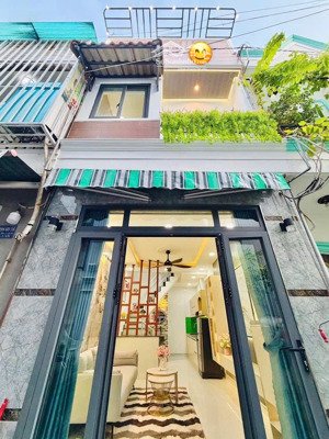 cô hoa cần tiền kinh doanh bán gấp nhà nguyễn thị thập ptân hưng q7. 76,5m2/3,590tỷ cách lotte mart