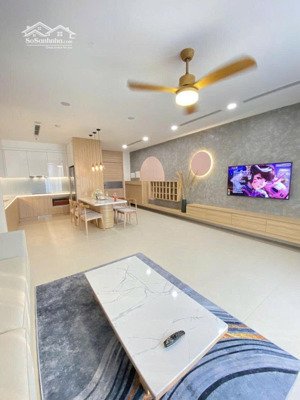 bán căn góc 3n 121m2 - trục đẹp nhất flc cầu giấy - tầng trung - sẵn sổ đỏ - giá tốt nhất