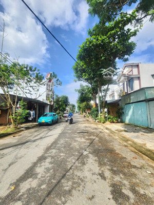 tôi chính chủ cần bán lô mặt tiền đồng trí 8, hòa minh, liên chiểu