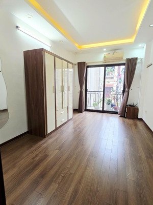 bán nhà riêng thạch bàn, 6,3 tỷ, 34m2, 5 tầng, 3pn, 4wc