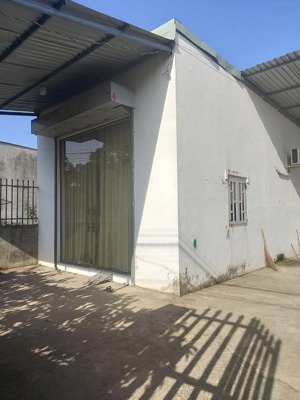 bán nhà đất 175m2, cách trường tiểu học phước tân 450m