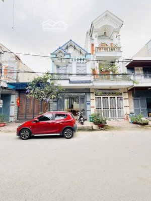 tôi bán mặt tiền kdc bến thành gần vincom 550 | 61m đường 12m kd đỉnh