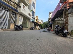 ôtô tránh, đường 15m, trục chính, kinh doanh sầm uất ngày đêm, đức diễn : 100m2, mặt tiền 6m