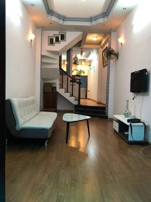 bán nhà quận 3 - diện tích: 52 m2 - sát mặt tiền - hẻm thẳng sạch - chỉ hơn 9 tỷ