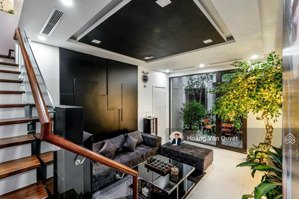 bán biệt thự song lập 147m2 khu phố đêm flamingo đại lải resort 5 ngủ đồ mới bể bơi. lh 