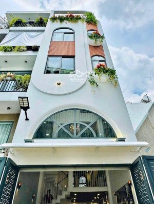 bán nhà mặt phố trần xuân soạn-quận 7. chủ để giá 4tỷ220/71,5m2 thuê 26tr. gần bv đa khoa tân hưng