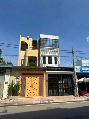 nhà mặt tiền đường 38, gần chợ hiệp bình, p. hiệp bình chánh, q. thủ đức