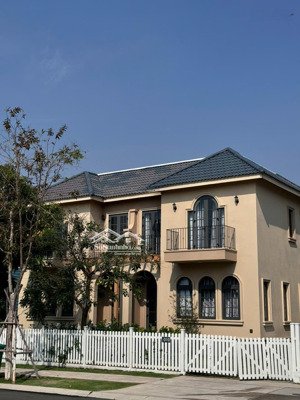 cắt lỗ biệt thự novaworld phan thiết gốc: 9 tỷ cắt lỗ còn: 4.05 tỷ bao thuế phí lh: 