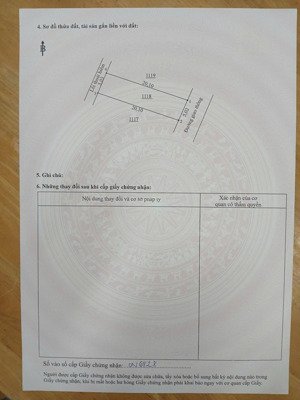 tôi cần bán gấp lô đất đông nam công viên khu 4.