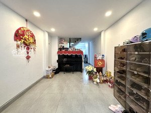 hiếm 5 tầng - 31.08m2 6 phòng đẹp - hxh lý thuyết - cống quỳnh, q1