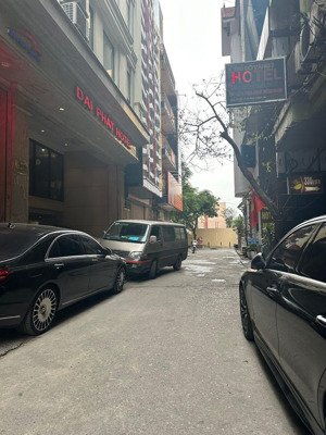 bán nhà phân lô 6 tầng. dt 45m2, mt4,3m. giá 21tỷ. phố phạm tuấn tài - cầu giấy. ô tô tránh, vỉa hè