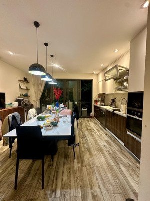 bán nhà mặt phố phạm hùng ngay keangname 80m-8 tầng thang máy- oto- kinh doanh