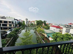 nhà đẹp long biên, view hồ, cực đẹp