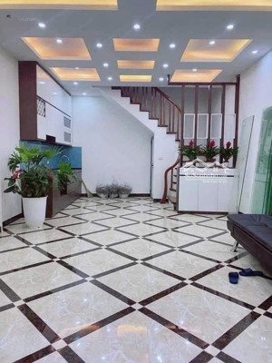 gấp! bán nhà vĩnh hồ, ngõ ba gác, thông kd, nhà mới, nội thất sang trọng ở ngay, 37mx5t