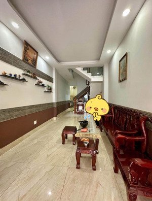 nhà mặt tiền đường ô tô kinh doanh mua bán p6 q8