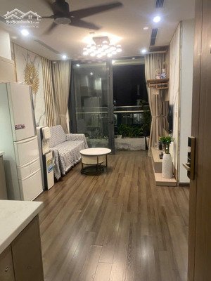 vinhomes symphony cho thuê căn hộ full đồ 56m2, 02 ngủ giá: 12 triệu/tháng. lh: 