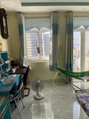 Nhà Trệt Lầu 99m2 hẻm khách sạn Hòa Phát 526 Phạm Văn Đồng quận Thủ Đức 5,x tỷ