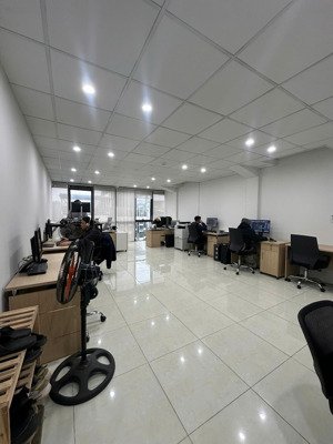 cho thuê văn phòng vạn phúc, diện tích linh hoạt từ 35m2 - 40m2 - 50m2, giá cho thuê rẻ