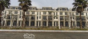 hơn 2 tỷ lô lk 100m2 đường 15.5m sdcc, 1 lô duy nhất, alo ngay ạ