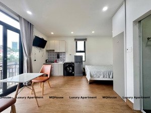 cho thuê căn hộ ban công, full nt máy giặt riêng ngay trần hưng đạo quận 1