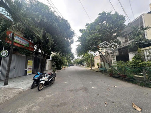 nhà kdc hồng long hiệp bình chánh, mặt tiền đường xe tải thông, nở hậu, ngang 6/8m 141m2, 9 tỷ 9