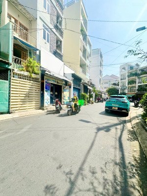 bán nhà mặt tiền đường lê tư tài, p. 4, phú nhuận - 32m2 5 tấm giá 9.9 tỷ