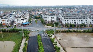 bán nhanh căn góc đẹp tổng mặt tiền 18m2 xây 4,5 tầng, sẵn sổ giao dịch, lh 