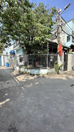 bán đất 97m2 giá 5,5 tỷ phường bình trưng tây, tphcm