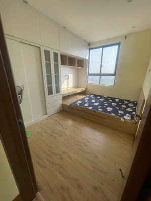 bán căn hộ hồng hà tower, thịnh liệt, 5,75 tỷ, 77m2, 3pn, 2wc, đẹp, nhiều tiện ích