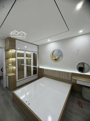 tòa ccmn 7 tầng thang máy trung tâm mỹ đình lê quang đạo ngõ trước nhà 4m oto đỗ cửa