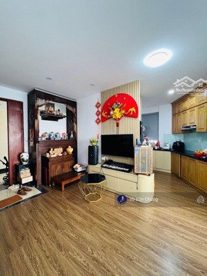 bán căn hộ tháp doanh nhân 61m 2pn pháp lý đủ.giá 4.15 tỷ giao dịch ngay