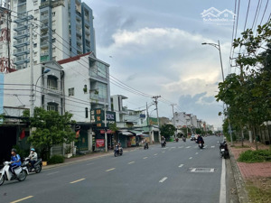 siêu phẩm mt số ngay hoàng diệu 2 - ngang khủng 9.5m - đường 25m - dòng tiền 30tr/th - chỉ 9.49 tỷ