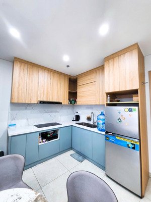 cho thuê căn góc minato-ct2 2 ngủ full nội thất tầng cao