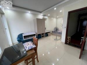 Cho thuê căn hộ tách bếp 1 ngủ (40m2) Waterfront City.