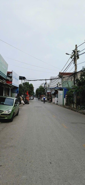 bán đất tặng nhà cấp 4. mặt đường bùi thị từ nhiên. diện tích 76m2 ngang 3m8. vị trí đẹp