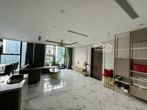 cho thuê căn 3 ngủ tòa sunshine city- ciputra, dt 90m2, nội thất đẹp, sẵn nhà