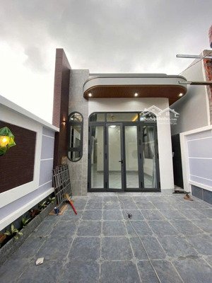 chính chủ bán nhà nhà cấp 4 gần kdl bửu long trả trước chỉ từ 490 triệu