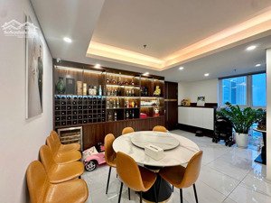 víp! căn góc tầng cao 147m cho thuê tại aqua central 44 yên phụ, nội thất sịn. lh0965666331