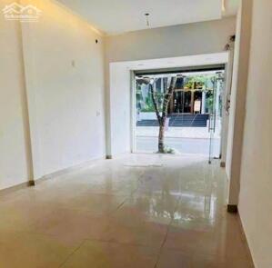  ̂ - Nhà 3 Tầng - Lý Tự Trọng - Hải Châu •DT : 65m2 - DTSD : 210m2
