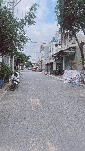 bán lô đất siêu vip cua hiệp thành quan 12 ngang 5m duong 10m rộng mệnh mông xe hơi quay đầu