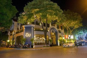 cho thuê lô góc mặt phố nguyễn du - nhận diện thương hiệu đỉnh - dt 150m2*4t