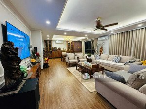 chính chủ cần bán gấp căn góc 168m chung cư udic west lake view lotte tây hồ full nội thất