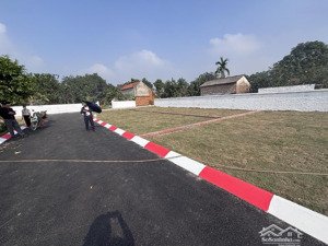 làn 2 tl420 hơn 100m giá tốt gần khu cnc gần fpt