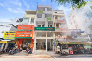 bán gấp nhà mt mạc thiên tích quận 5, dt 6x15m nh 8.4m kc 6 tầng tm, 20p khách sạn, giá 41 tỷ